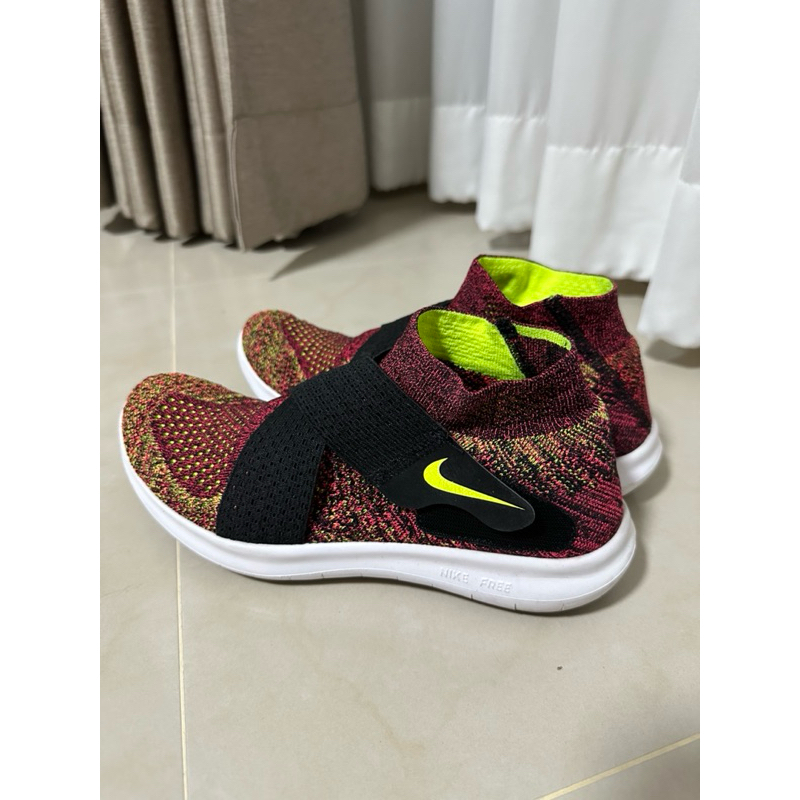 [มือสอง] รองเท้าวิ่งผู้หญิง Nike Free RN Flyknit Womens Running Shoes