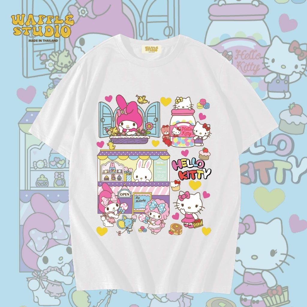 [ ส่งฟรี ] WS0461 เสื้อยืดโอเวอร์ไซส์ เสื้อยืดเกาหลี ผ้าคอตตอน 100% เสื้อยืด Sanrio คุโรมิ คิตตี้ WAFFLE STUDIO