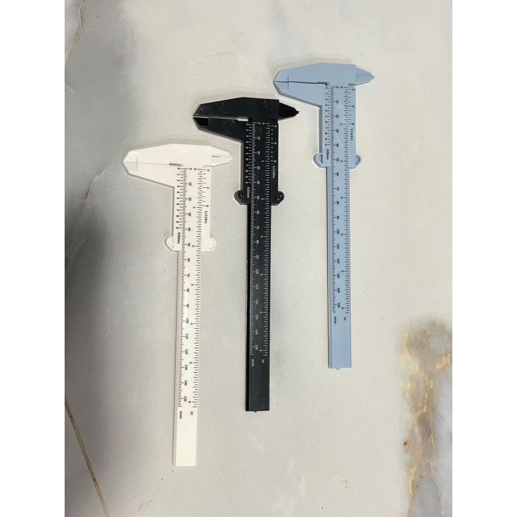 เวอร์เนียร์พลาสติก คาลิปเปอร์ เครื่องมือวัด แม่นยำแบบสากล มี 2 ขนาด 150mm