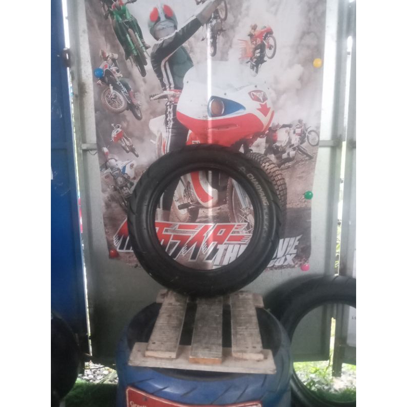 ยางนอกมอไซมือสองยางมือ2ยางสกูปปี้ scoopy-i ksr zoomer-x moove ซูมเม่อเอ็กขอบ12ขนาด90/90-12(ขนส่งแฟลช