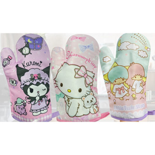 ถุงมือกันร้อน ลิขสิทธิ์แท้ Sanrio Baking Glove ถุงมือเตาอบ ถุงมือจับของร้อน ถุงมืออบขนม มีที่แขวน จัดเก็บสะดวก