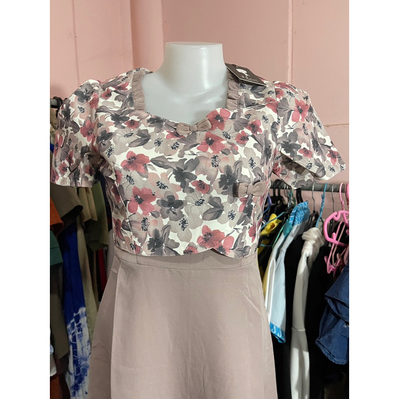 ส่งต่อเดรสมือ1 ป้ายห้อย Pawi ไซส์S