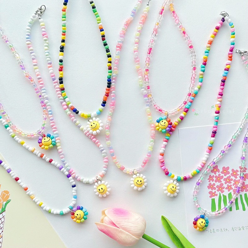 ꒰พร้อมส่ง꒱ Smile Bead Necklace  สร้อยคอลูกปัด สร้อยลูกปัดพาสเทลใส่ไปทะเล Handmade จี้เดซี่ยิ้ม มีแบบเยอะมาก