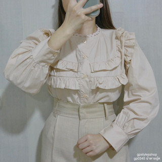 gp-0345 เสื้อเชิ้ตคอกลมแต่งลูกไม้ ดีเทลระบายหน้าสองชั้นน่ารัก
