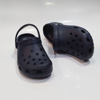 Crocs LiteRide Clog รองเท้าคร็อคส์รุ่นฮิตได้ทั้งชายหญิงรองเท้าแตะ Crocs ผลิตจากยางอย่างดีนิ่มเบาไม่ลื่นใส่สะอาดเท้า