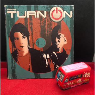 ซีดีเพลง TURN ON เทิร์น ออน (อย่าบอกให้ใครรู้)