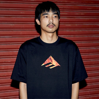 EMERICA เสื้อยืด TRIANGLE S/S TEE 2022