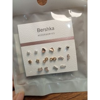 Bershka Stud earrings เครื่องประดับสายฝอ สไตล์มินิมอล