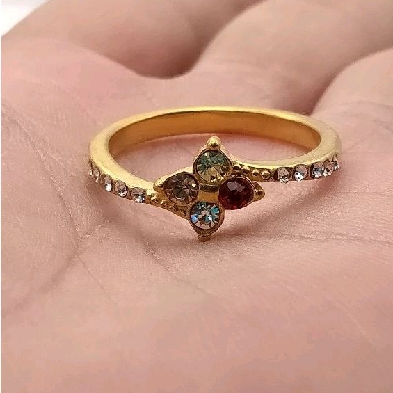 แหวนพลอยสแตนเลสยิงเลเซอร์งานสไตล์เกาหลี