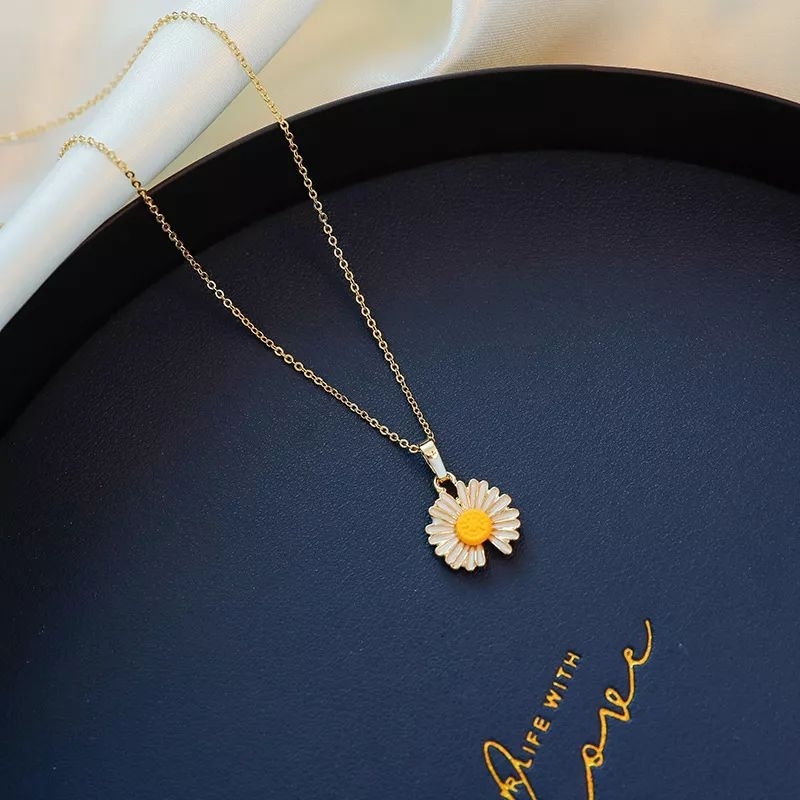 พร้อมส่ง.สร้อยคอ ดอกเดซี่ สวยหวานละมุม ตรงปก100%*โชปี้แจกโค้ดส่งฟรี*........
