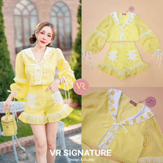 Lalisa999ราคาถูกที่สุด!! VR Set เสื้อครอปแขนยาว+กางเกงขาสั้น