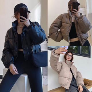 พร้อมส่ง🇹🇭 | เสื้อกันหนาวหนัง PU ตัวสั้น (Down Jacket) กันลม กันหิมะ กันละอองได้นะคะ รุ่นนี้ออกแนวเท่ๆ มีกระเป๋า 2 ข้าง