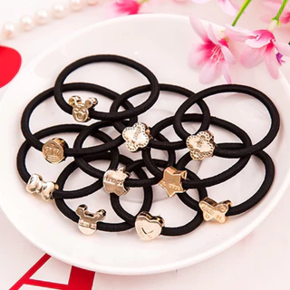 [ชิ้นละ1บาท] ยางรัดผม สีดำ ยางมัดผม ดำ พร้อมจี้สวยหรู