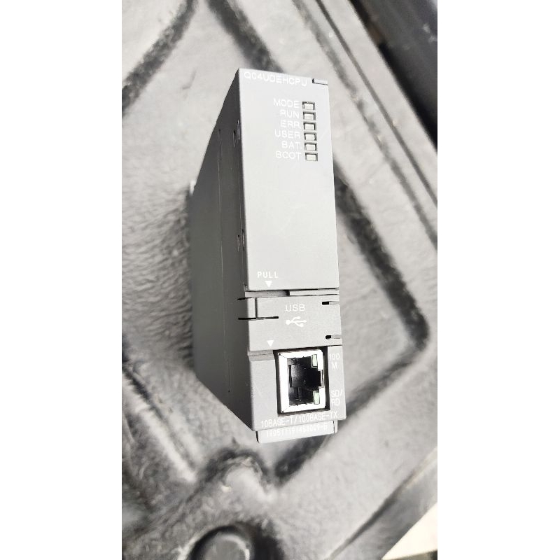 Q04UDEHCPU. มือสอง สภาพสวย