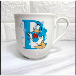 Initial Mug D Donald Disney (MCOR) โดย Perfect World Tokyo