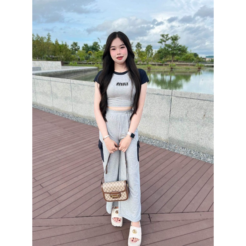 ชุดเซ็ทMIUMIU ขายาว*อ่านรายละเอียดก่อนนะคะ🤏🏻