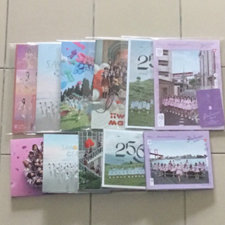 แกะแล้ว พร้อมส่ง BNK48 CGM48 CD &amp; Mini Photobook สัญญานะ iiwake maybe Believers Sayonara Crawl Sansei Kawaii 2565 Maeshi