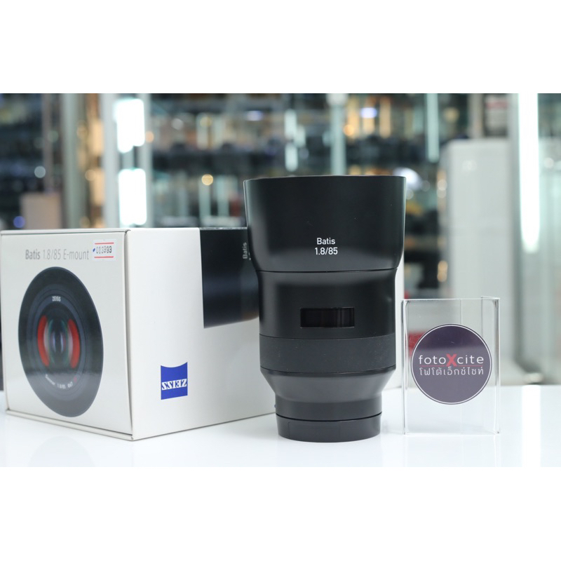 Zeiss Batis 85mm F1.8 ( for sony )