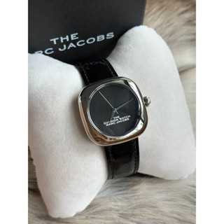 ⌚️Marc Jacobs The Cushion Black Dial Ladies Watch