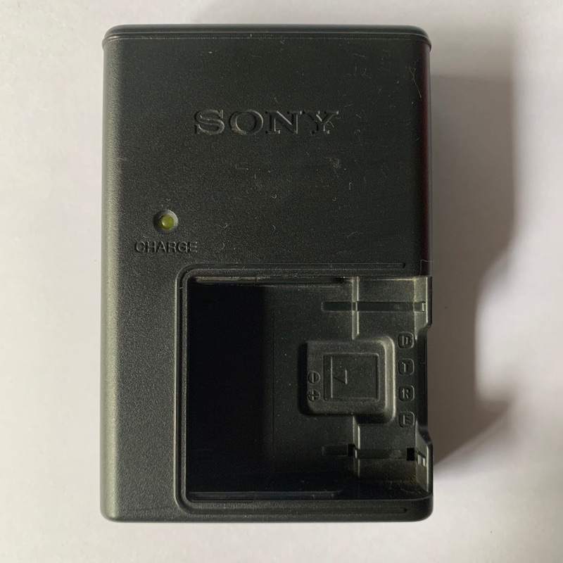 Used Original SONY CHARGER BATTERY BC-CSD For Sony DSC-T90 T900 T77 NP-FD1 NP-BD1 ที่ชาร์จแบตเตอรี่กล้องโซนี่ มือสอง