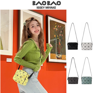 เตรียมจัดส่ง baobao Issey Miyake กระเป๋าสะพาย Camera Bag 2*3 Cupid bag