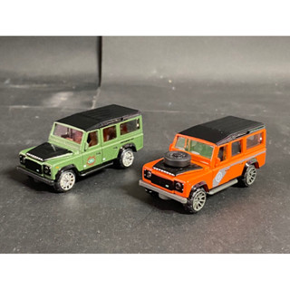 Majorette 1/64 Deluxe Land Rover Defender 110 Orange &amp; Green