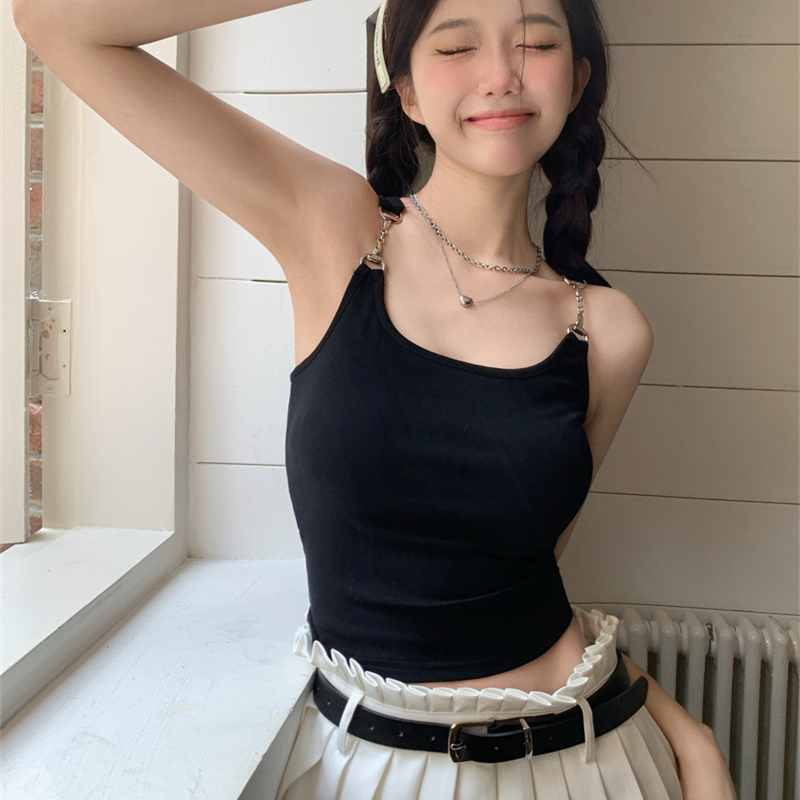 2877 เสื้อสายเดี่ยวมีฟองน้ำในตัว ไม่ต้องใส่เสื้อใน ผ้านิ่มใส่สบาย เซ็กซี่ Built-in bra Camisole - รูปที่ 2