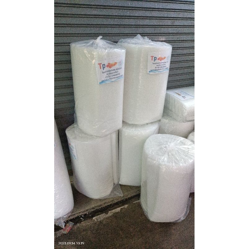 ใยแก้วกรองน้ำตู้ปลา บ่อปลา ใยกรองละเอียด ขนาด1kg.48*108 นิ้ว ขาย1มวน265