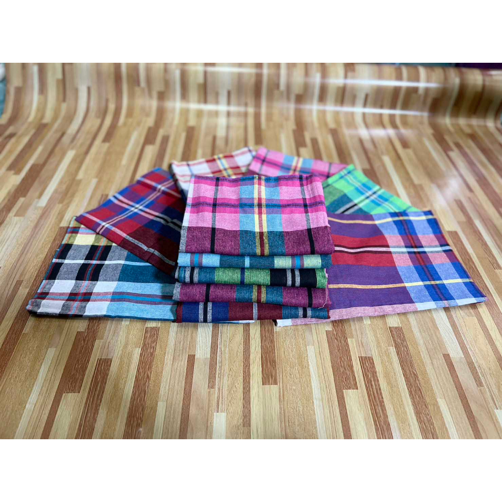 ผ้าขาวม้า   "ตาใหญ่"