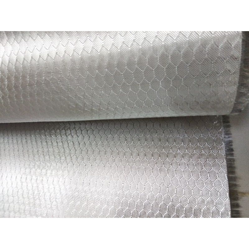 New AAA ผ้าทอคาร์บอน เคฟล่า สีขาว ลายรังผึ้ง ตาเล็ก, 280 กรัม 3K , white ขนาด หน้ากว้าง 100 ซม ยาวกดเลือกตามขนาดที่ต้อ