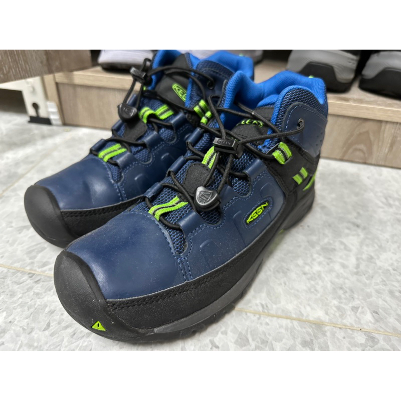 รองเท้าเดินป่า keen แท้100%