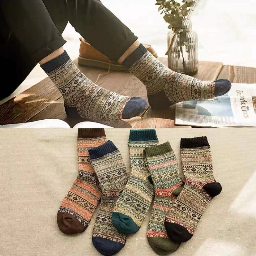 ถุงเท้ายาว ถุงเท้าสำลอง มีหลากหลายสี ระบายอากาศvintage style socks cotton men's and women's socks trend socks