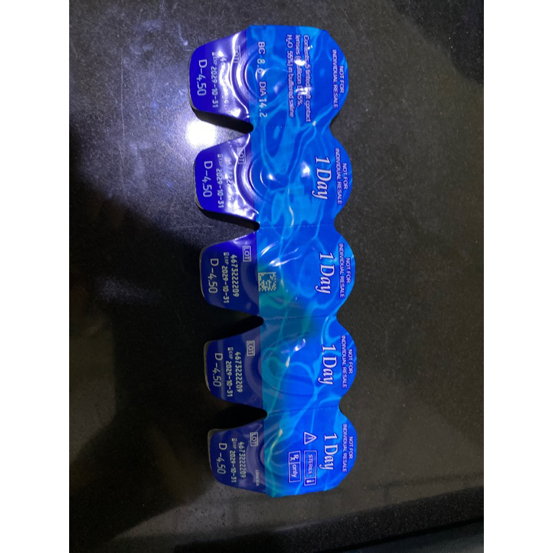 แบ่งขาย ส่งต่อ คอนแทคเลนส์duna รายวัน ค่าสายตา450