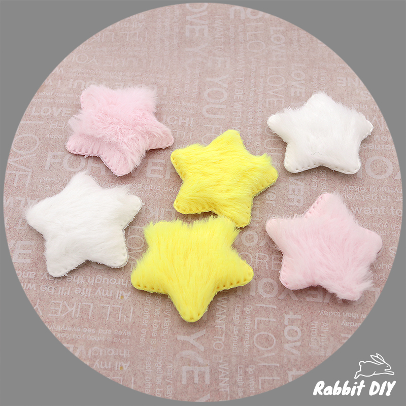 ตัวตกแต่ง ปอมปอม รูปดาว ขนาด 5 ซม. (แพ็ก 2 ชิ้น)