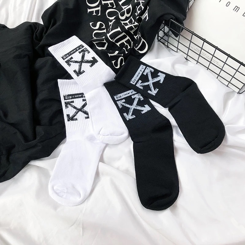 ถุงเท้าสตรีท X - OFF WHITE พร้อมส่งในไทย