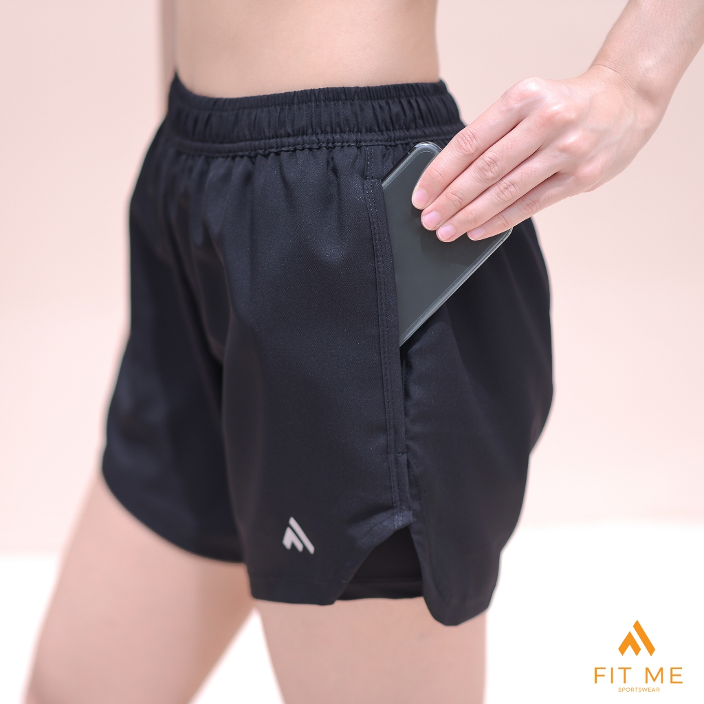 กางเกงวิ่งขาสั้นผู้หญิง ไม่สั้นมาก มีซับในกันโป๊ ใส่กระชับ กางเกงออกกำลังกายมีกระเป๋า ใส่มือถือได้ รุ่น Fit Me Shorts