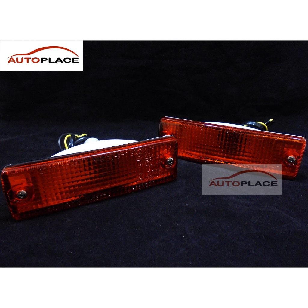 (1คู่) เสื้อไฟในกันชน+ขั้วไฟ+หลอดไฟ MAZDA M/D Magnum แม็กนั้ม THUNDER ทันเดอร์ B2500 ปี 1995 สีเหลือ