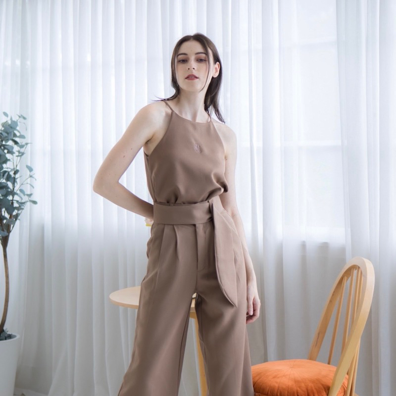 มือ2:Setเสื้อS+กางเกงL จากpamela.bkk