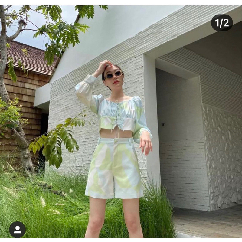 bnk brand top size xs