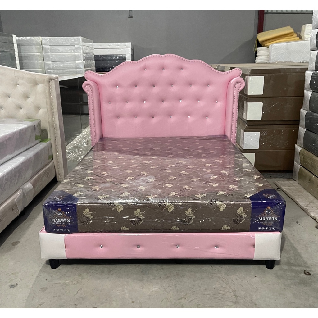 เตียงพรีเมียม+ที่นอน5ฟุต รหัส V10