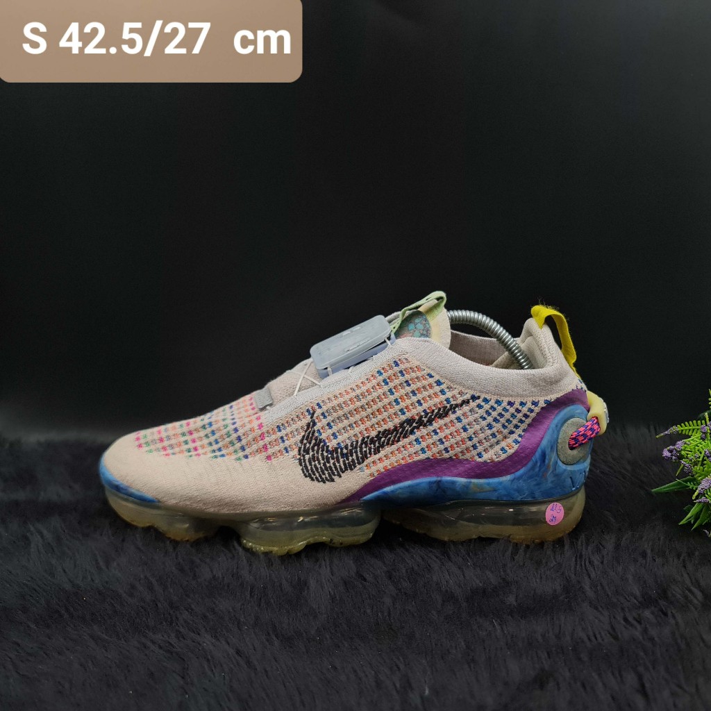 Nike #รองเท้ามือสอง ไซส์ 42.5/27 cm