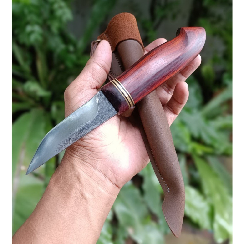 มีดปุ๊กโกะ Puukko pocket knife โบวี่ มีดแคมป์ มีดเดินป่า ใบ 3.5” เหล็กผานไถ ตีร้อนชุบแข็ง ด้ามไม้ชิงชัน ซองหนังแท้