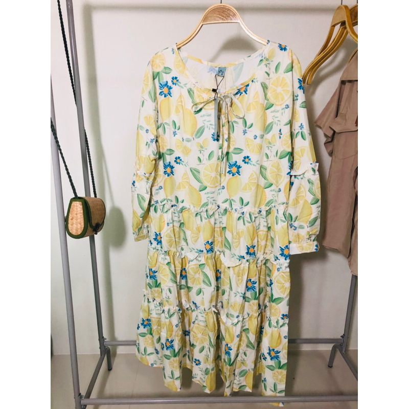 เดรส เลมอน งานป้าย THE SUN Studio