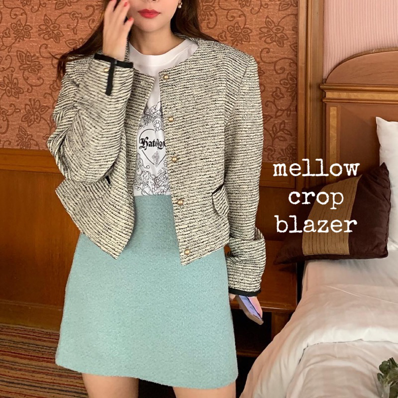 SOMEDRESS | Mellow Crop Blazer
