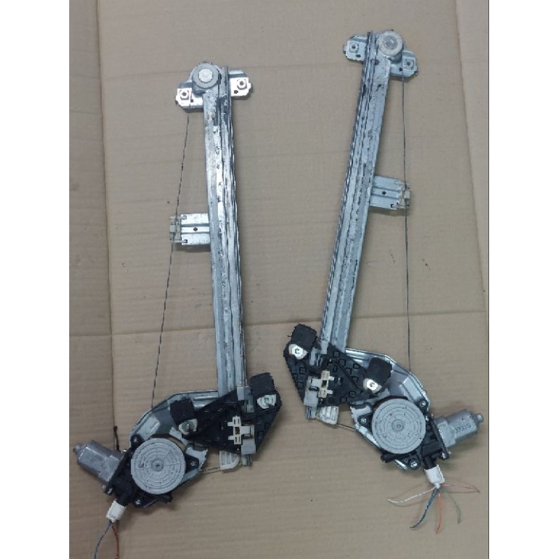 รางยกกระจกไฟฟ้าHONDA/JAZZ GEปี09-13/ หน้าขวาFR 6สาย /หน้าซ้ายFL 2สาย/ พร้อมมอเตอร์ /มือ2ยี่ปุ่นแท้