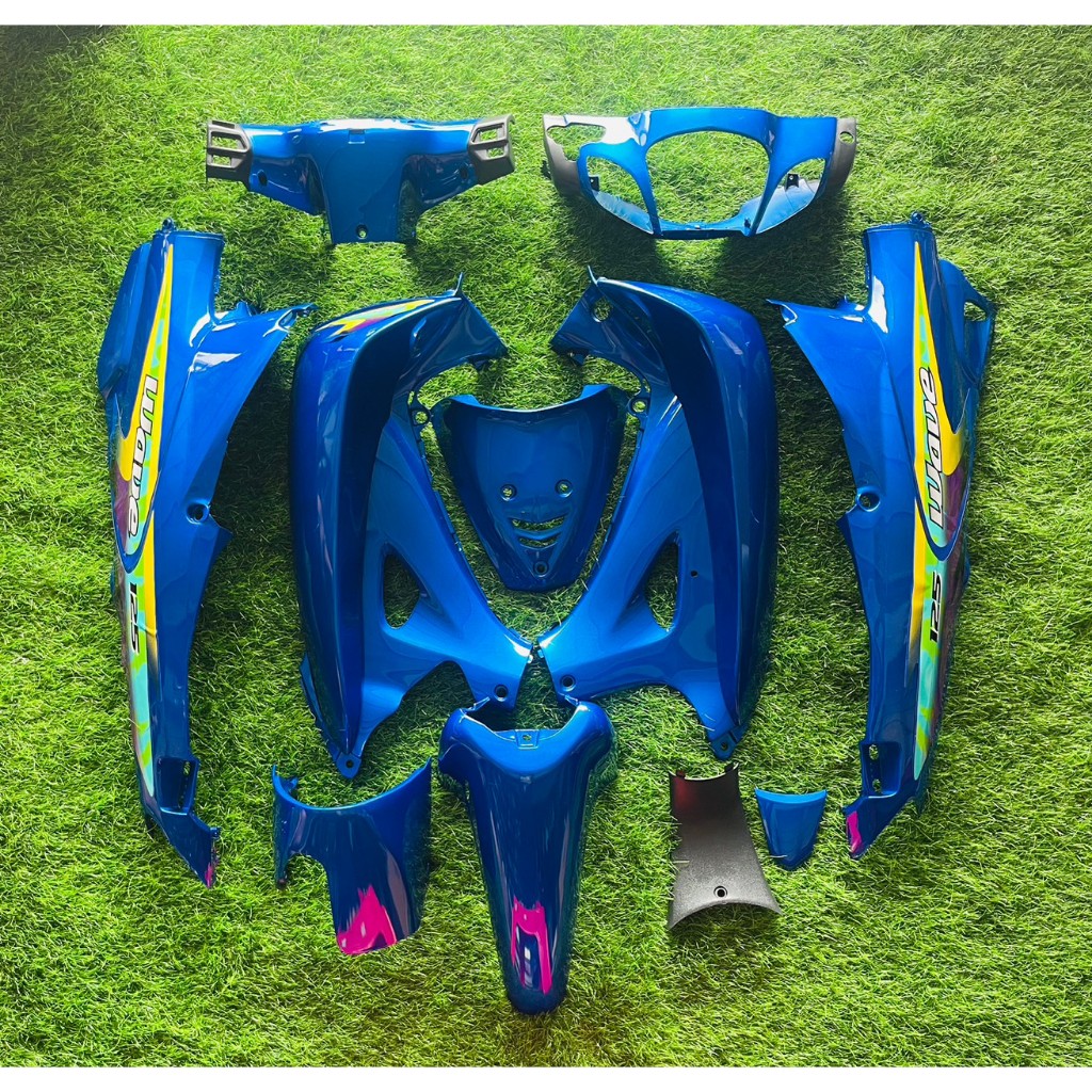 แถมน็อตทั้งชุด  ชุดสีเวฟ125R 125S เเฟริ่งเวฟ125s เฟรมเวฟ125s 125r เฟรมwave ชุดสีwave สีน้ำเงินล้วน