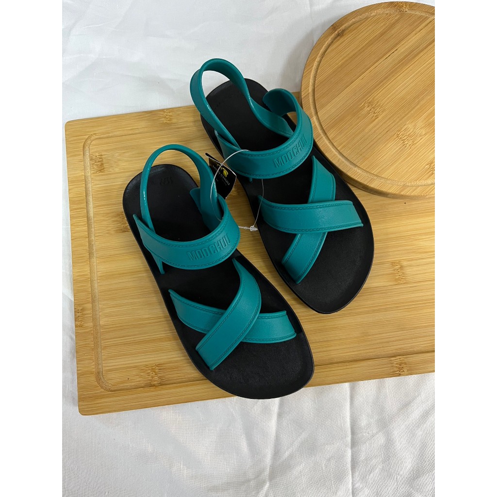 Moochuu MC06 ไซส์หญิง สินค้าพร้อมส่ง รองเท้าแตะเกาะพื้น ไม่ลื่น คุณภาพดี