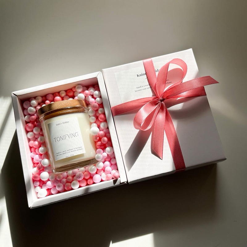 G11 Gift box เทียนหอม size s 60 ml. มีฝาไม้!!! โฟมชมพู, โบว์สีชมพู