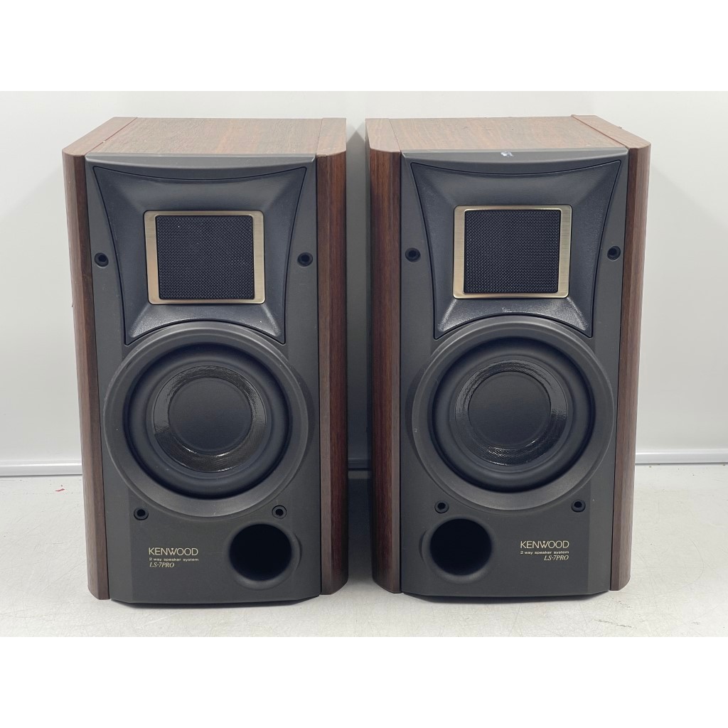 AH41 ลำโพง 1 คู่ มือสองญี่ปุ่น (244) KENWOOD LS-7PRO 40W 6 โอห์ม Woofer 4 นิ้ว Size ตู้ 18x24x30CM ม