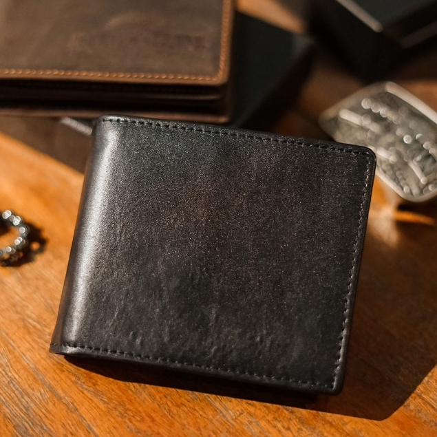 กระเป๋าสตางค์ กระเป๋าสตางค์หนังแท้ Tallin Wallet